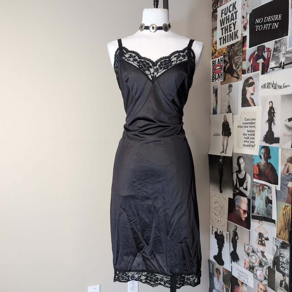 Vintage Retro Lace Trim Slip Dress